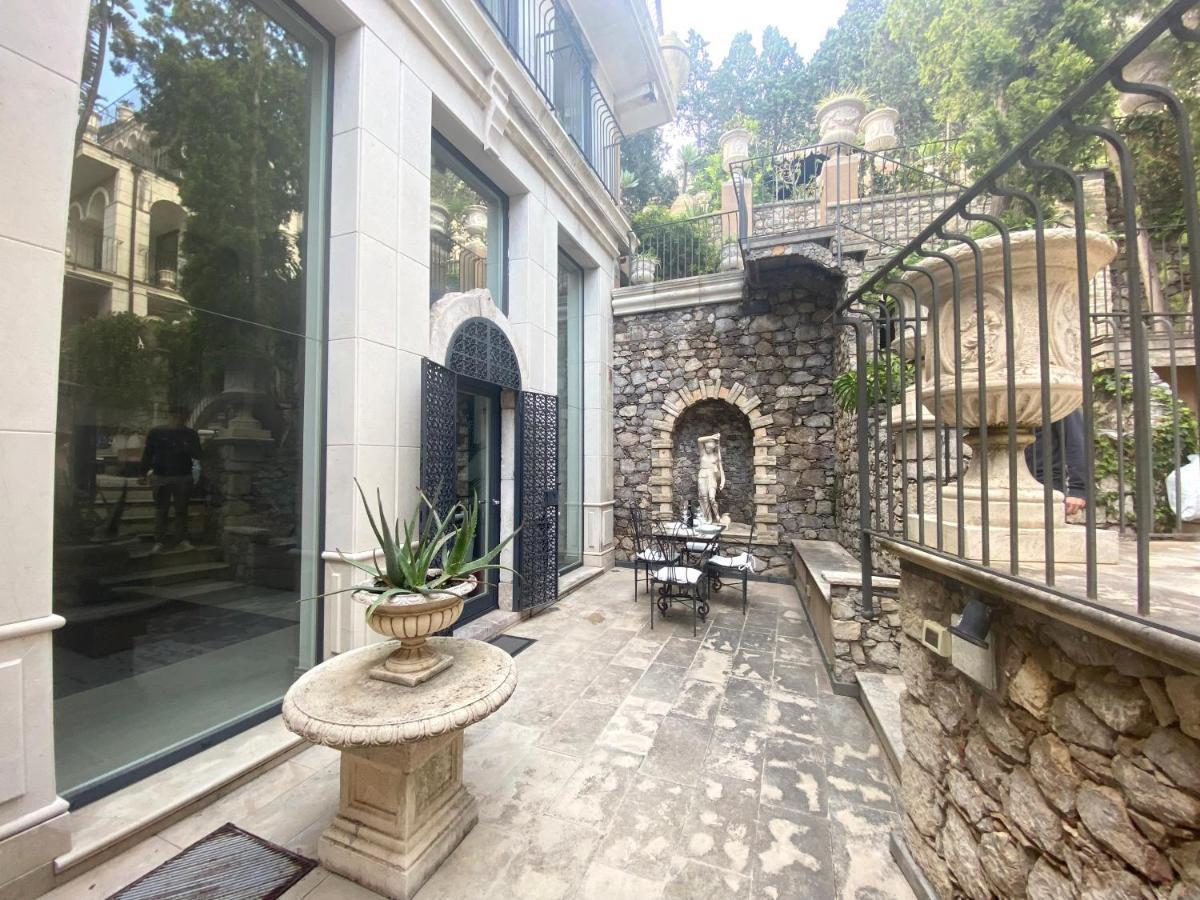 Atelier Taormina Spacious Guesthouse With Pool Luaran gambar